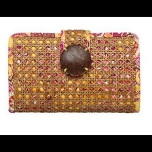 Vera Bradley Tiki Clutch in Bali Gold
